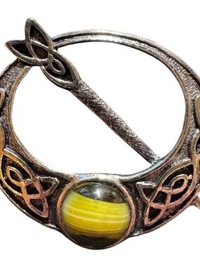 Celtic Knot Yellow Glass Stone Shawl Pin - Women Jewelry